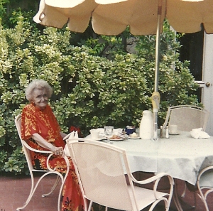 Walton at the Arizona Inn, Tucson. 1994